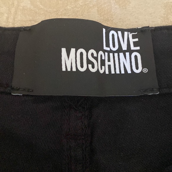 Moschino - Love Moschino - Black denim shorts - Picture 2 of 4